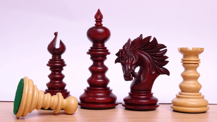 Wooden Handmade Luxury Chess Pieces: Masterpieces for Players