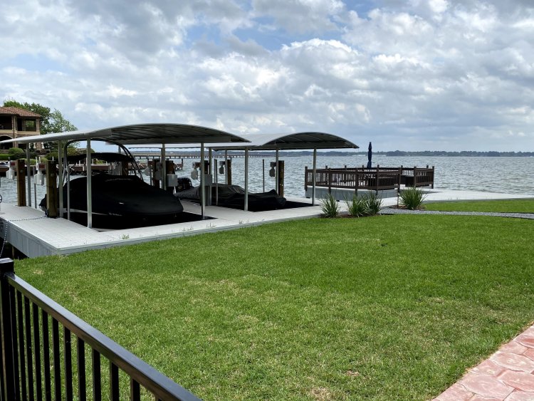 What Makes Floating Docks a Smart Investment for Lakeside Living?