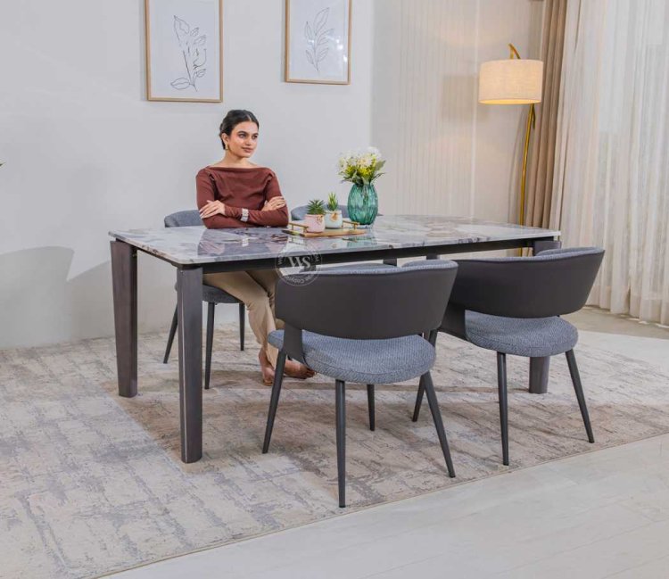 Arranging a 4-Seater Dining Table for Optimal Space